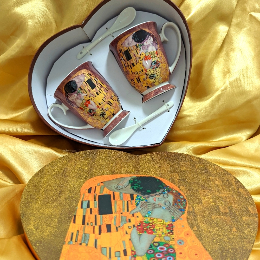 Gustav Klimt mug and spoon gift set